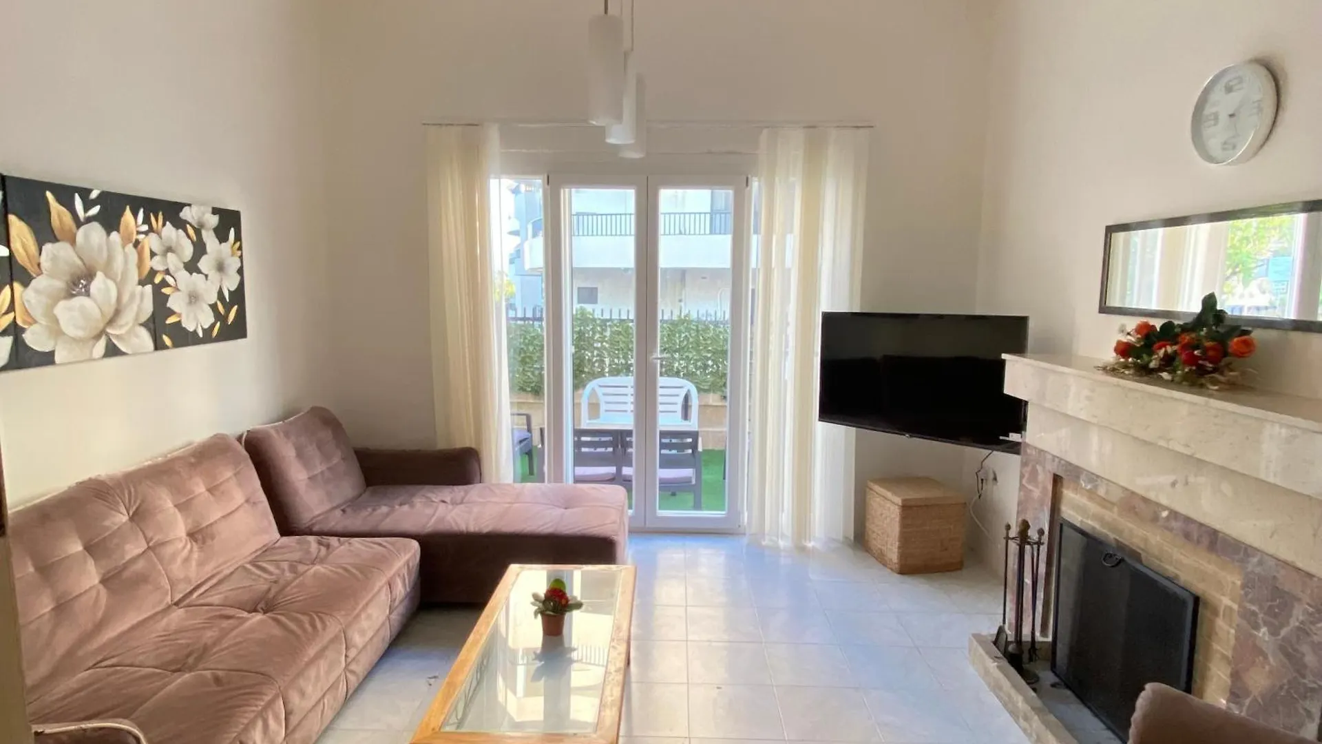 Bright And Spacious Double Room, Shared Bathroom Saint Julian's 0*,